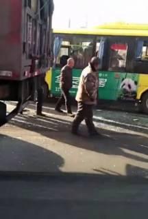 张家口公交车爆料视频,揭秘公交司机与乘客的冲突瞬间