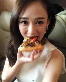 娱乐吃瓜女艺人团,揭秘吃瓜女艺人团的幕后故事